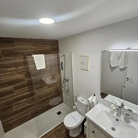 Vivienda Uso Turistico Zapateria 1 Licencia Vut 42120 Appartamento
